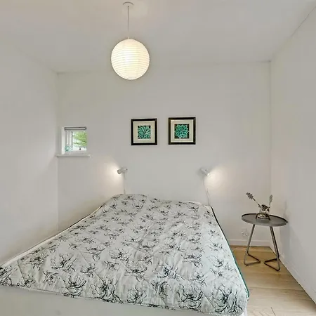 Gullan - 75m From The Sea By Interhome *