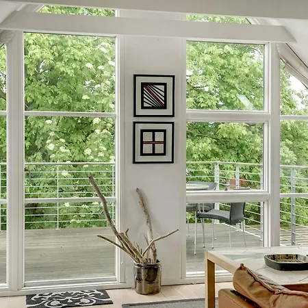 Gullan - 75m From The Sea By Interhome *