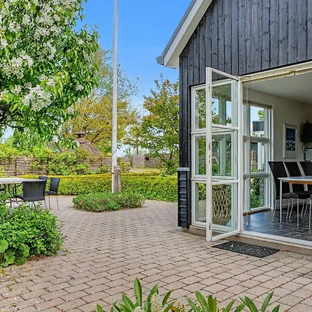 Gullan - 75m From The Sea By Interhome Ferienhaus *