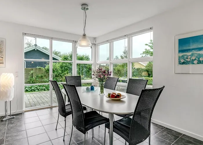 Gullan - 75m From The Sea By Interhome Casa vacanze