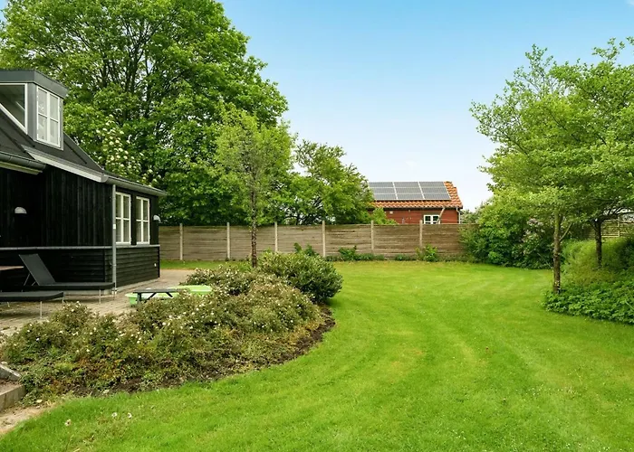 Casa vacanze Gullan - 75m From The Sea By Interhome